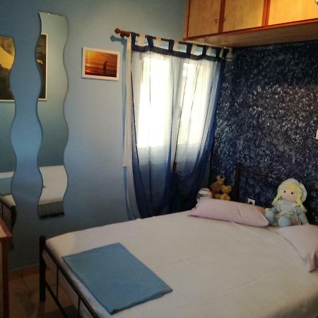 Relaxing Beautiful Holiday Home Lávrion Екстериор снимка