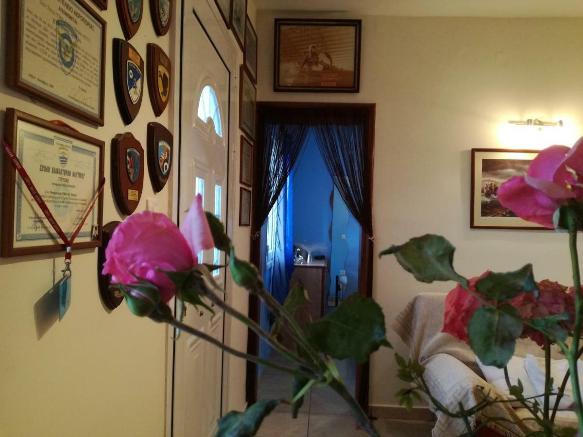 Relaxing Beautiful Holiday Home Lávrion Екстериор снимка